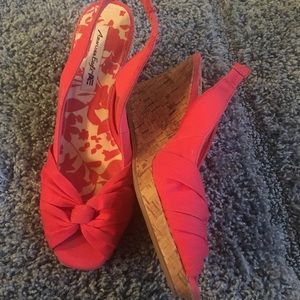 American Eagle wedge heel